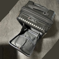 スーツケース 機内持ち込みサイズ の画像