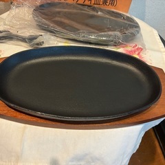 🌹懐かしい❗️ステーキ皿2枚セット　スキレット🌹の画像