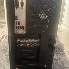 ゲーミングPC & 34インチモニター&モニターアーム&Xboxコントローラーの画像