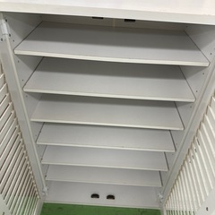 【ドリーム川西店御来店限定】☆ジモティー見たよ♪割引☆組立式3枚扉シューズボックス　現状品／クリーニング済み【2125560000028490】の画像