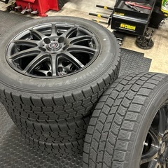 2021年製　205/60R16 スタッドレス　アイスナビ7  ホイール美品です　税込み　4本セットの画像