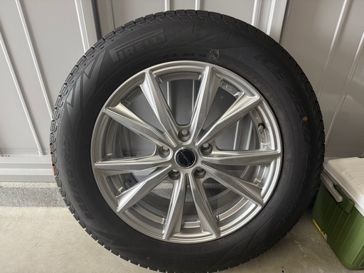 225/60R17スタッドレスタイヤ