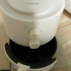4点セット(冷蔵庫、洗濯機、炊飯器、フライヤー)の画像