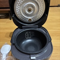 ジャンク炊飯器シャープ2017年製の画像