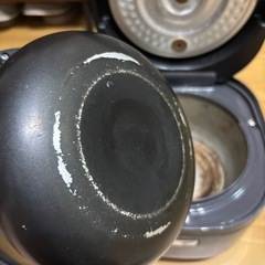 ジャンク炊飯器シャープ2017年製の画像