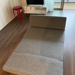2人掛けソファベッドの画像