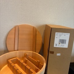 🌹箱付き　寿司桶と押し寿司キットのセット🌹の画像