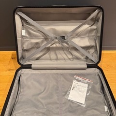 【無印良品】
キャリーケースの画像