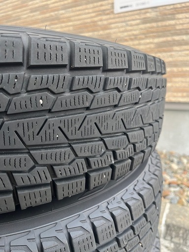 ジムニー向け スタッドレスタイヤ＋ホイール 175/80R16