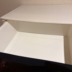 3段ボックスの画像