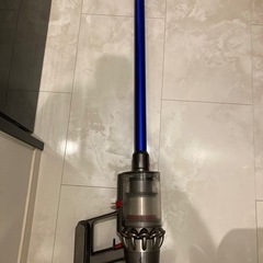 ダイソン掃除機（ジャンク品）の画像