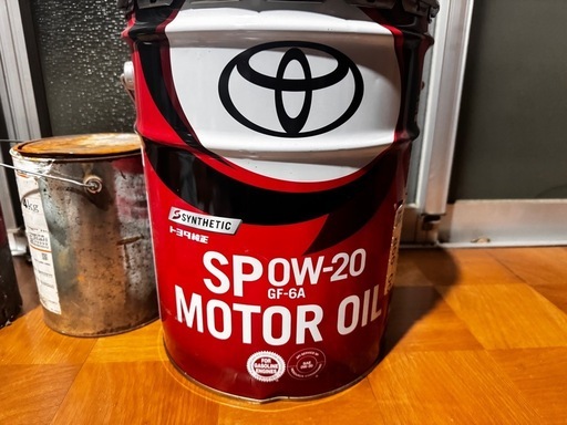 0W-20 エンジンオイル