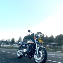 ☆𝐤𝐚𝐰𝐚𝐬𝐚𝐤𝐢  ゼファー750RS☆
の画像