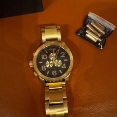 Nixon51-30 クロノ オールゴールド の画像