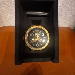 Nixon51-30 クロノ オールゴールド の画像