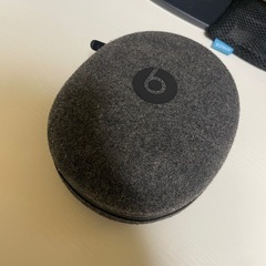 Beats ヘッドフォンの画像