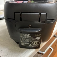 TIGER  炊飯器　黒特厚釜の画像