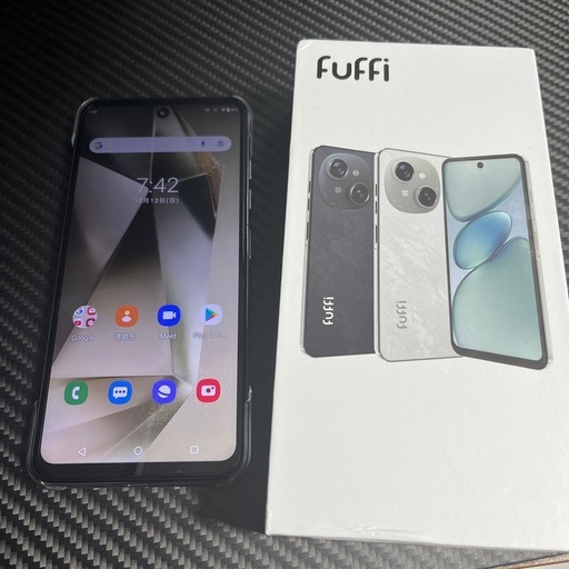 新品　fuffi スマホ