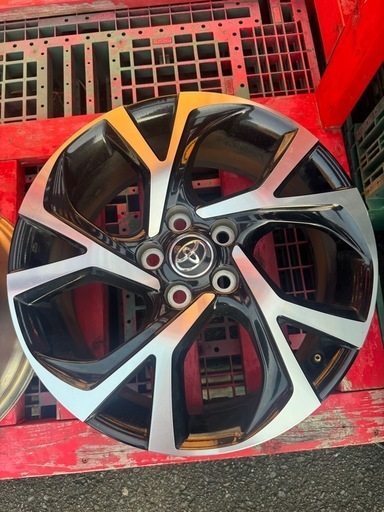 CHR純正ホイール