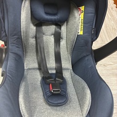 【格安】Cradleチャイルドシート　新生児〜1歳頃の画像