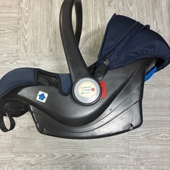 【格安】Cradleチャイルドシート　新生児〜1歳頃の画像