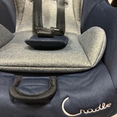 【格安】Cradleチャイルドシート　新生児〜1歳頃の画像