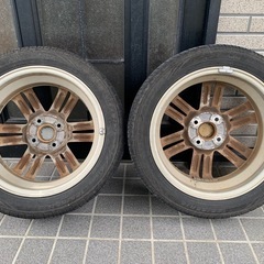 ダイハツ タントカスタム タイヤホイールの画像