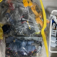【譲り先決定】明日捨てます　戦隊モノおもちゃの画像