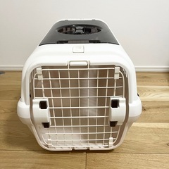 ペット　キャリーM　カバー付きの画像