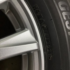 ヤリスクロス スタッドレス タイヤ ホイール セット 205/65R16の画像