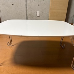 【購入者決定済み】折りたたみ式テーブルの画像