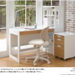 コイズミ　机、本棚、ワゴン、椅子　4点セットの画像