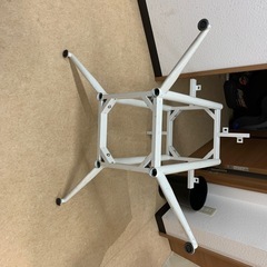 丸テーブルの画像