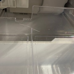 三菱　冷蔵庫370リットル　黒の画像
