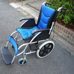 介助式車椅子　Care Tec　CA42SU　未使用品の画像