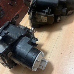 mh21s RR純正ヘッドライトの画像