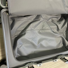 最終値下げ　1点のみ早い者勝ち　新品未使用　スーツケース キャリーケース  60L　5〜7泊用　の画像