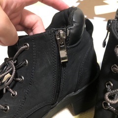 ヌゥーボ　レースアップブーツ ヌバックBLACK M 24cmの画像