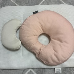 エスメラルダ　ドーナツ枕の画像