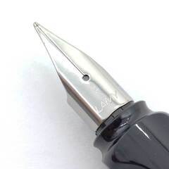 【未使用】LAMY ラミー サファリ 万年筆 FP F safari シャイニーブラック L19BKFの画像