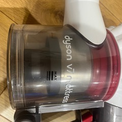 Dyson ダイソン V7 Mattress コードレス布団クリーナー 掃除機 付属品付ききの画像