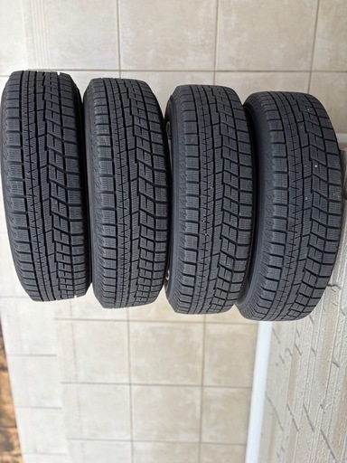 スタッドレスタイヤ ホイール付き【2022年製ヨコハマ アイスガード6 165/65R15 81Q】軽量 15インチ タフト ソリオ　