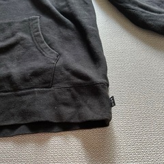 HUF メンズ パーカー Lサイズの画像