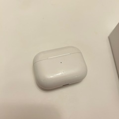 airpods pro magsafe対応モデルの画像