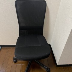 デスクチェア　黒の画像