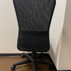 デスクチェア　黒の画像