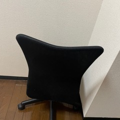 デスクチェア　黒の画像