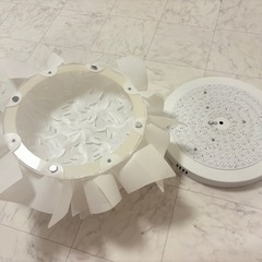 花型シーリングライト💐🌼　定価¥13,000程度の画像