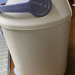 オムツゴミ箱の画像