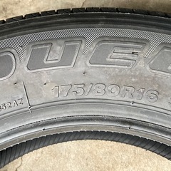 【お引渡し決まりました】新車剥がし　BRIDGESTONE 175/80R16 25年製　夏タイヤの画像